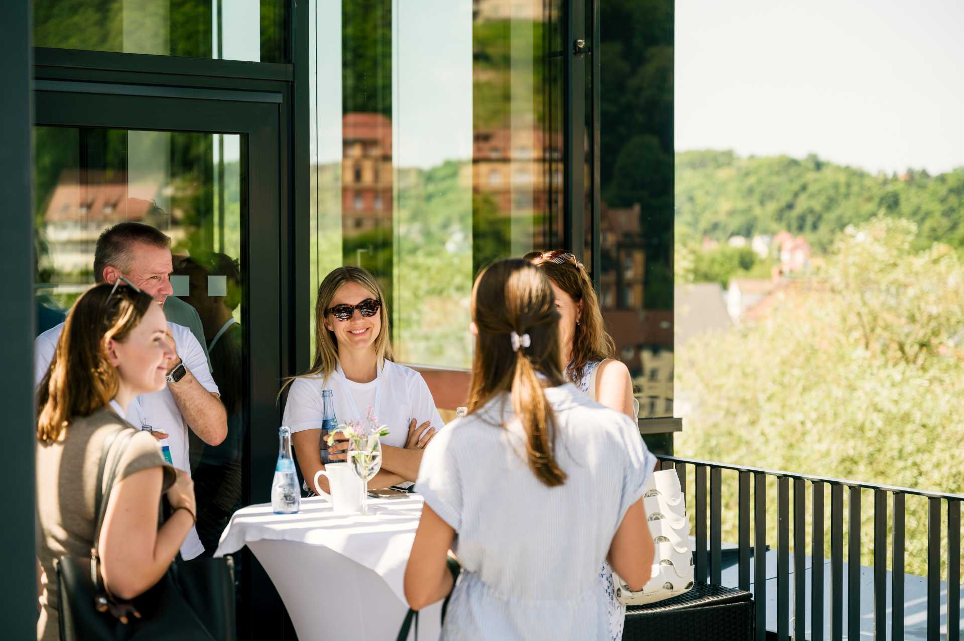 Meisterplan Connect 2025 Austausch auf der Dachterrasse