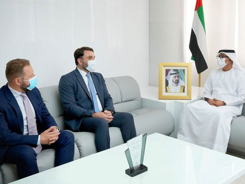 Americo Pinto from PMOGA and Dr. Christoph Hirnle from Meisterplan meet Mr. Dawoud Al Hajri, Dubai Municipality General Director. In 2021, the PMO of the Dubai Municipality was appointed as the World PMO of the Year at the PMO Global Awards.
