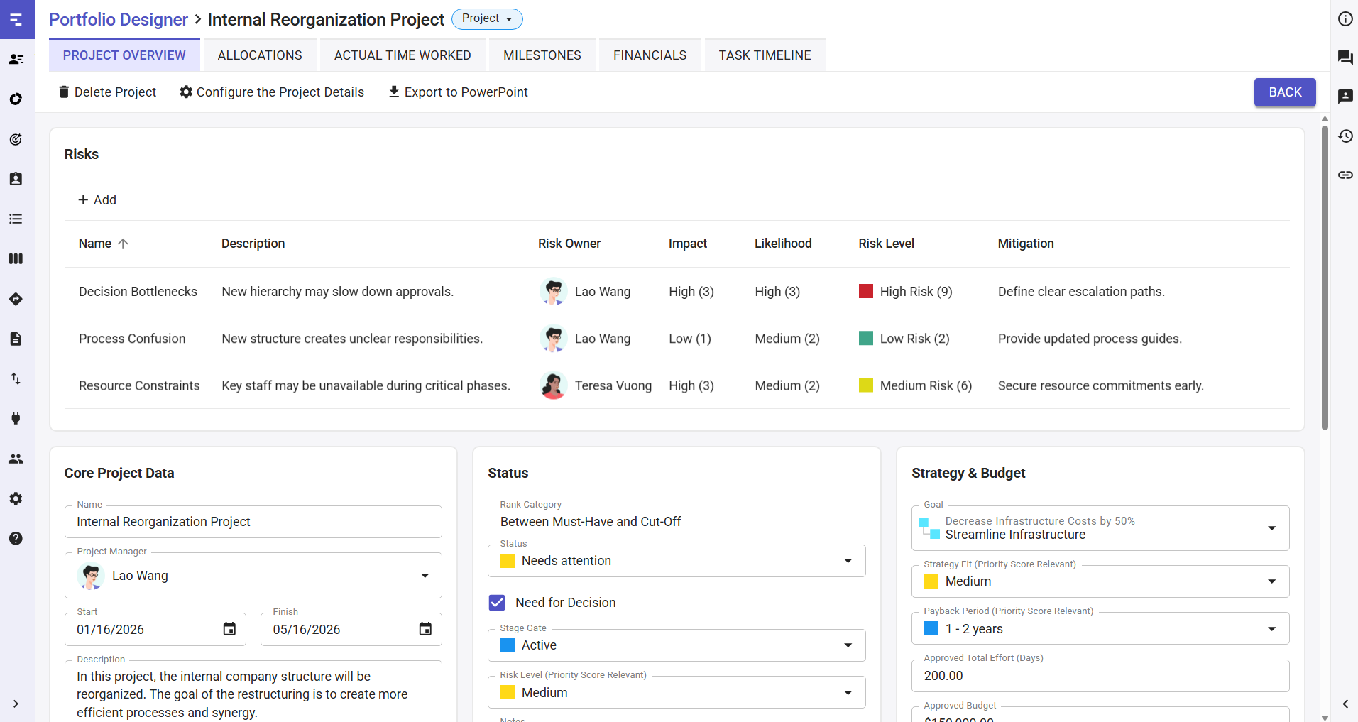 Capture risks in a configurable table on the project.